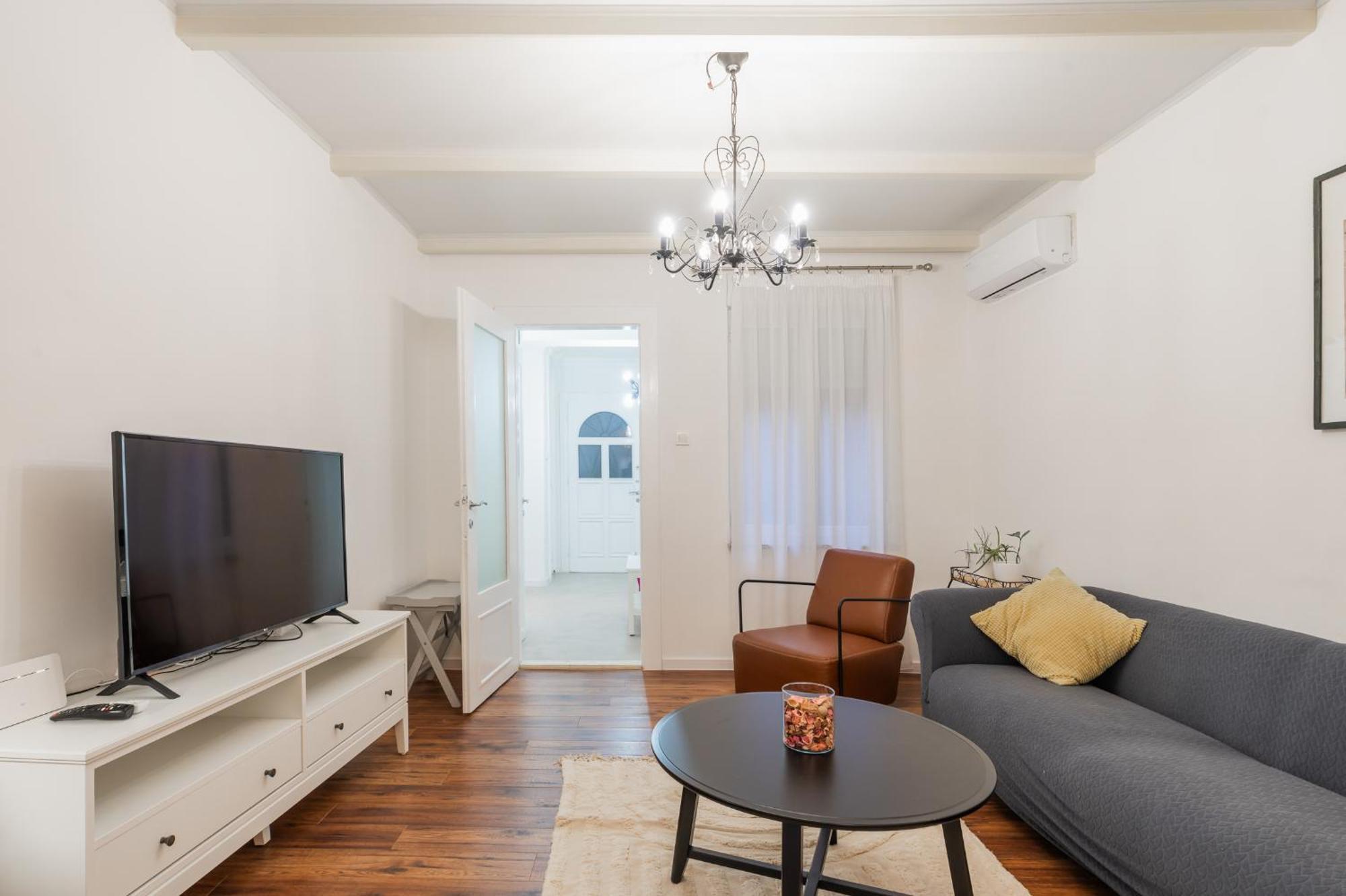 Linden Korzo Apartment Rijeka Bagian luar foto
