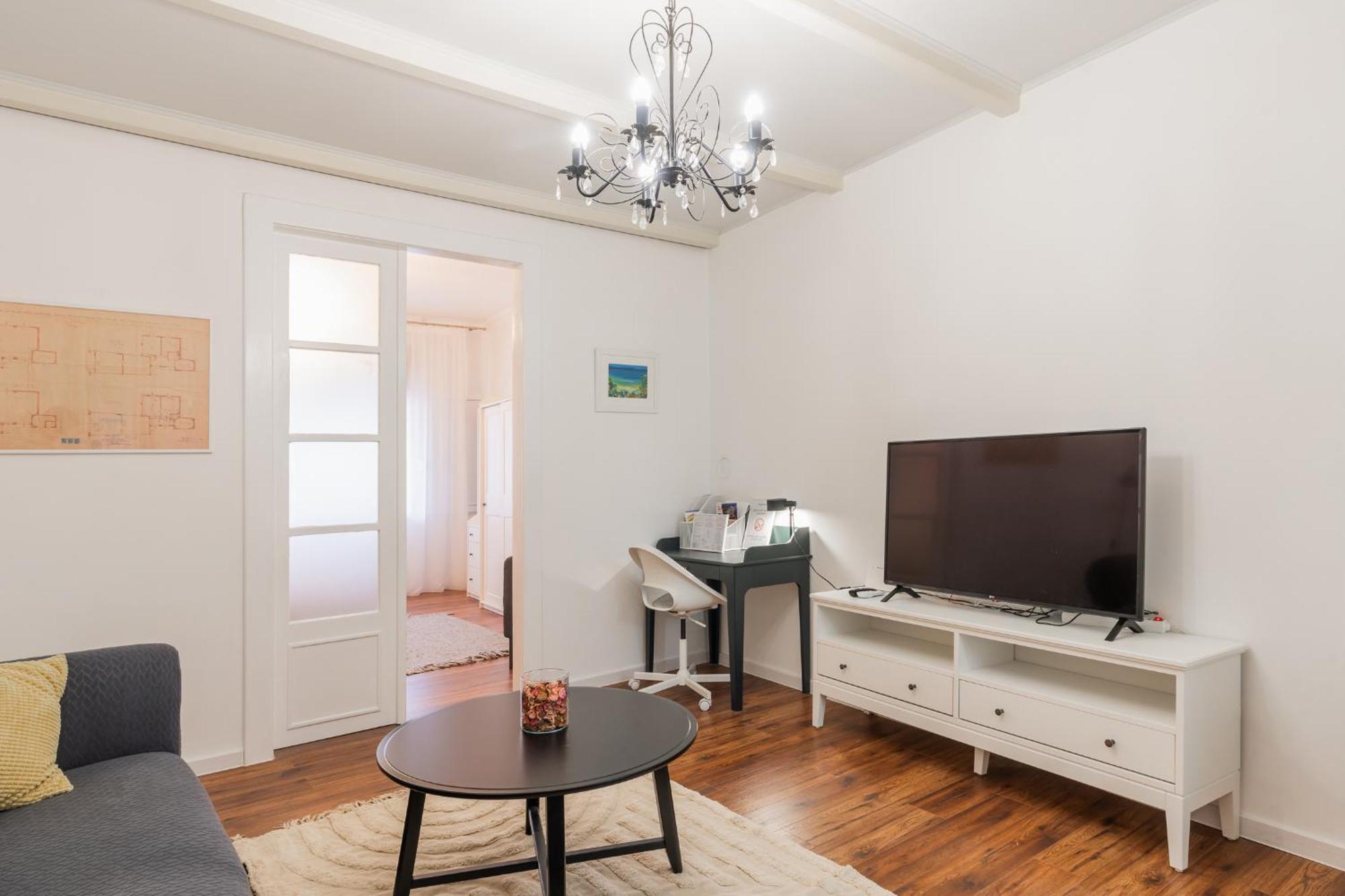 Linden Korzo Apartment Rijeka Bagian luar foto
