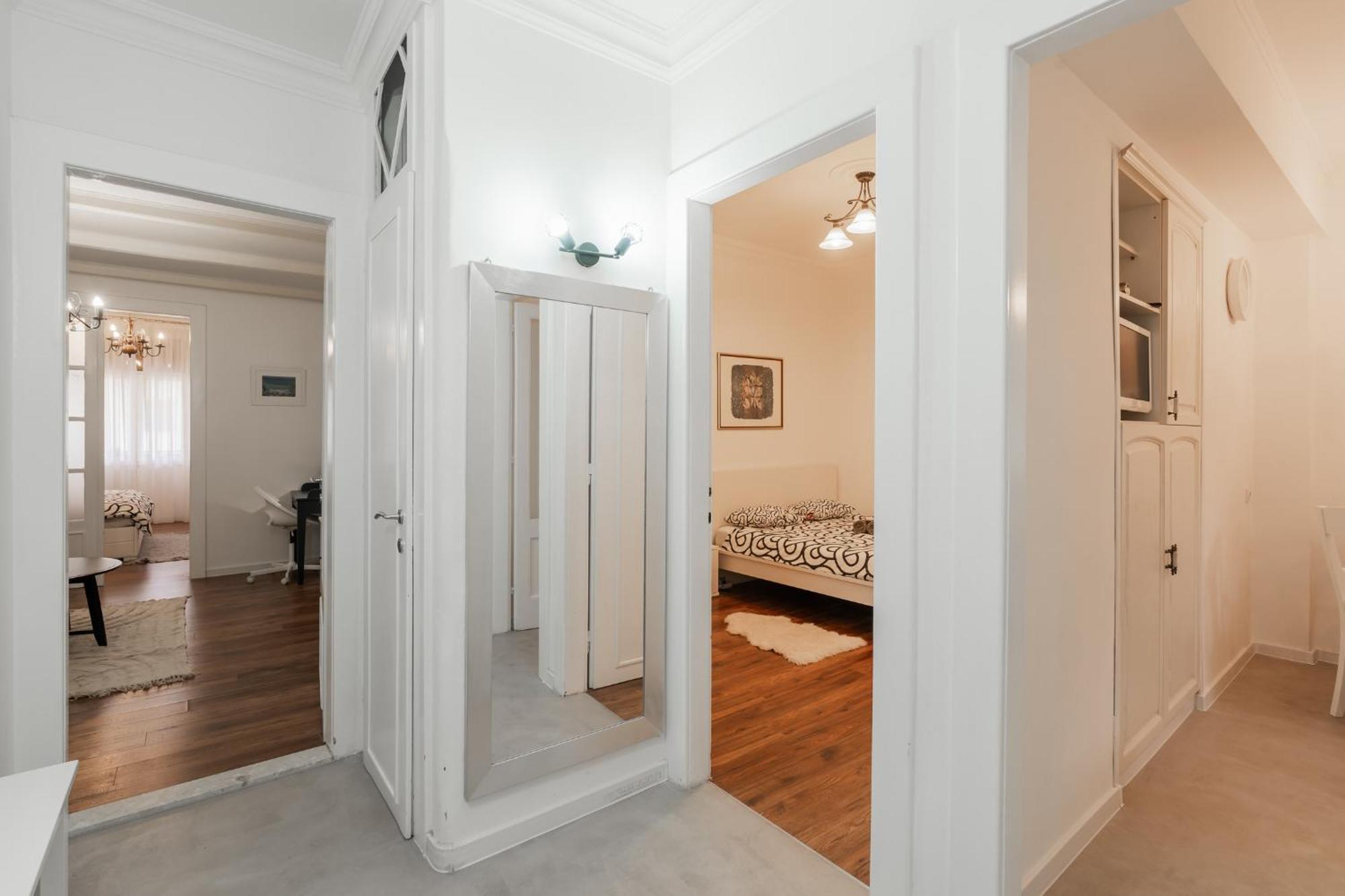 Linden Korzo Apartment Rijeka Bagian luar foto